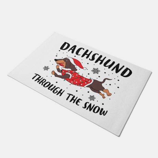 DACHSHUND THROUGH THE SNOW FUßMATTE (Schrägansicht)