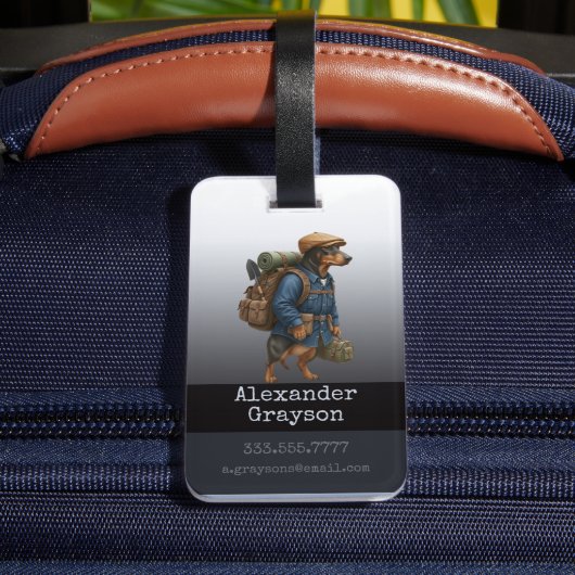 Dachshund Trail Blazer Hiker Personalized Luggage Gepäckanhänger (Rückseite Insitu 4)