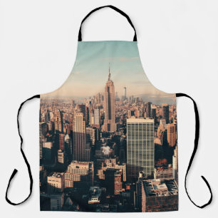 Dachterrassen von New York City Wolkenkratzern mit Schürze