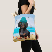 Dackel Dog on Beach Tasche (Von Nahem)