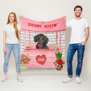 Dackel Dog Valentine's Day Kissing Booth Fleecedecke