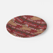 Dackel durch den schneebedeckten Weihnachtssüßer Pappteller (Schrägansicht)