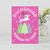 Dackel durch die Weihnachtskarte des Schnees Einladung (Stehend Vorderseite)