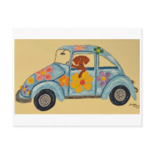 Dackel in Hippie-Auto