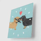 Dackel Kiss mit Herz | Dackel Hunde Liebe Quadratische Wanduhr (Winkel)