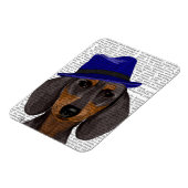 Dackel mit Blue Trilby Magnet (Linke Seite)