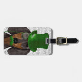 Dackel mit grünem Top Hat Black Tan 2 Gepäckanhänger (Vorderseite horizontal)