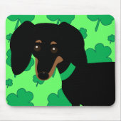 Dackel mit Kleeblättern Mousepad (Vorne)