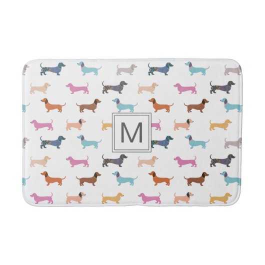 Dackel Muster farbige Wurstwaren Monogramm Badematte (Vorderseite)