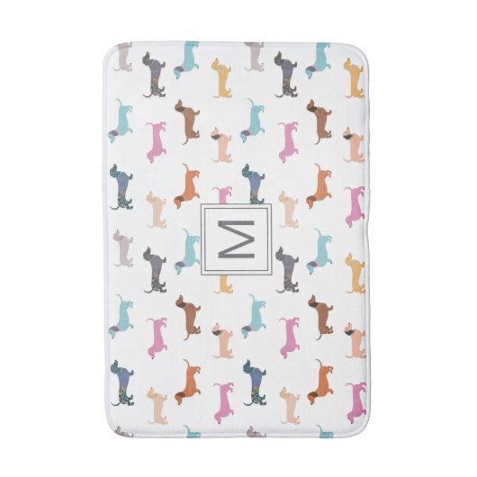 Dackel Muster farbige Wurstwaren Monogramm Badematte (Vorderseite Vertikal)