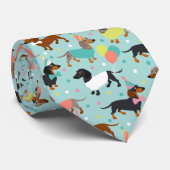 Dackel Party Krawatte (Gerollt)