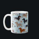 Dackel Paws und Knochen Muster Blau Kaffeetasse<br><div class="desc">Dackel Paws und Knochen Muster Blau</div>
