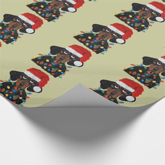 Dackel Sankt verwirrt in den Weihnachtslichtern Geschenkpapier (Ecke)