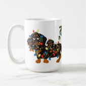 Dackel verwirrt in der Weihnachtslicht-Tasse Kaffeetasse (Links)