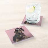 Dackel-Welpen-tragende Sonnenbrillen Glasuntersetzer (Schrägansicht)