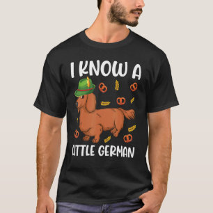 Dackel Wurst Bayerischer Lederhosen I Know A Lit T-Shirt