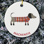 Dackel Wurst Hund Individuelle Name Keramik Ornament<br><div class="desc">Niedliche kleine Dackel Wurst oder Dackel Hund in Wollstrickbekleidung. Ideal für Hundeliebhaber und Hundeschlittengänger. Originelle Kunst von Nic Squirrell. Ändern Sie den Namen,  um ihn zu personalisieren.</div>