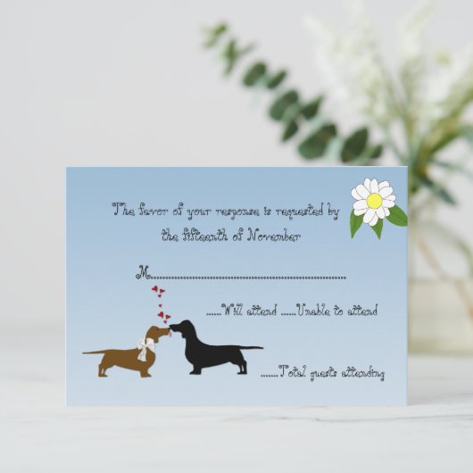 Dackeln Hochzeitsaktionskarte RSVP Karte (Stehend Vorderseite)