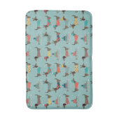 Dackeln mit Geschenken und Schlitten Muster Badematte (Vorderseite Vertikal)