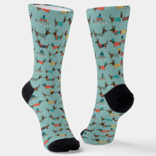 Dackeln mit Geschenken und Schlitten Muster Socken