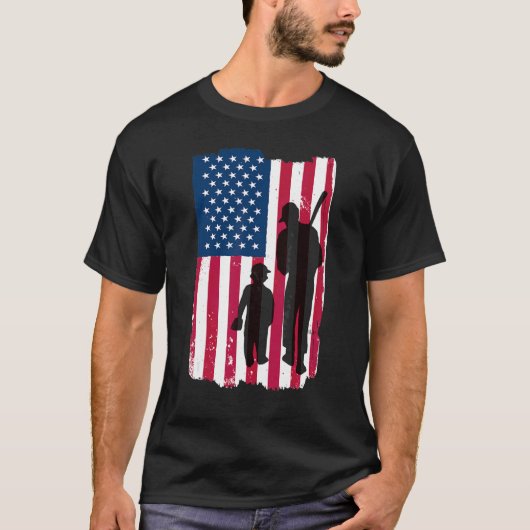 Dad And Son Batter & Pitcher Baseball Player Ameri T-Shirt (Vorderseite)