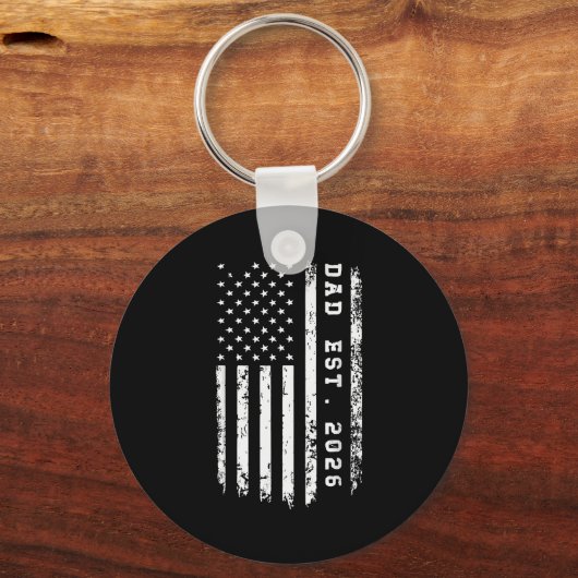 Dad Est. 2026 Promoted To Dad Est 2026 Father 2026 Schlüsselanhänger (Vorderseite)