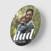 Dad Established Photo Father's Day Runde Wanduhr (Winkel)