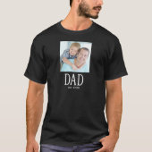 Dad Established Schrift Foto  T-Shirt (Vorderseite)