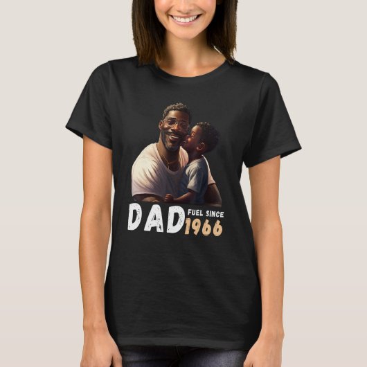 Dad Fuel Since 1966 Quote Black King Magic Fathers T-Shirt (Vorderseite)