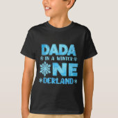 Dada In A Winter Onederland Bday Girl Sweet Snowfl T-Shirt (Vorderseite)