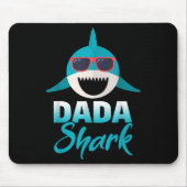 Dada Shark Wearing Cool Sungles Daddy Mousepad (Vorne)
