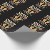 Daddy 2026 Loading Baby Announcement Expecting Dad Geschenkpapier (Ecke)