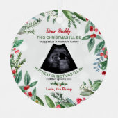 Daddy Bump Weihnachtsschwangerschaft Ankündigung Ornament Aus Metall (Vorderseite)