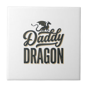 Daddy Dragon Vintage Gravur Shirt Design_1 Fliese