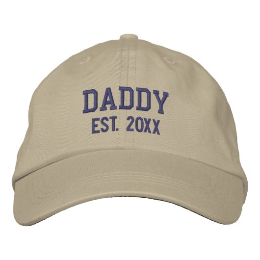Daddy Est Personalisiert Bestickte Baseballkappe (Vorderseite)
