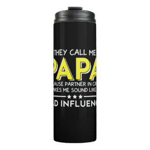 Daddy Geschenk, das sie mich Papas nennen Thermosbecher