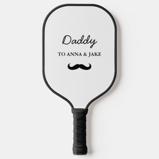 Daddy Gift Pickleball Paddle mit Kindernamen (Vorderseite)