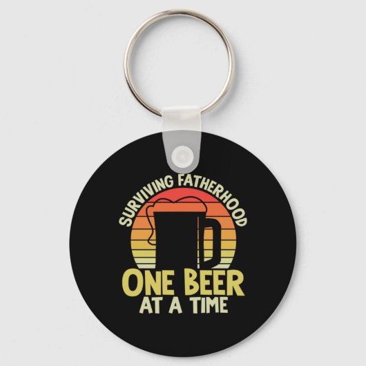 Daddy Gift überleben Vaterschaft ein Bier Schlüsselanhänger (Vorderseite)