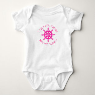 Daddy glaubt, er sei der Captain Funny Baby Strampler