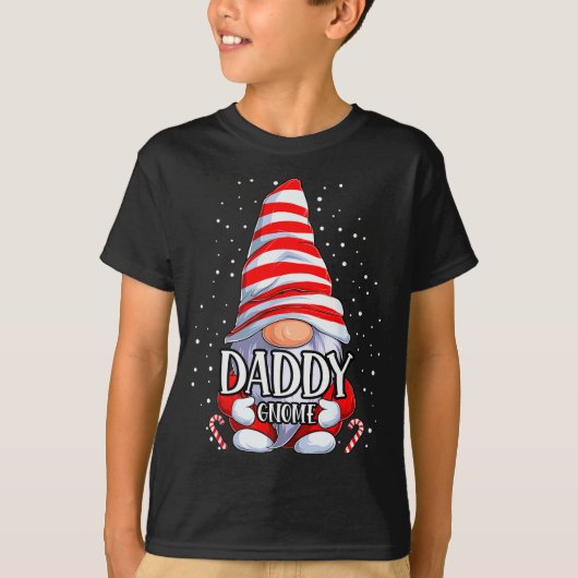 Daddy Gnome Christmas Pajamas Matching Family Grou T-Shirt (Vorderseite)