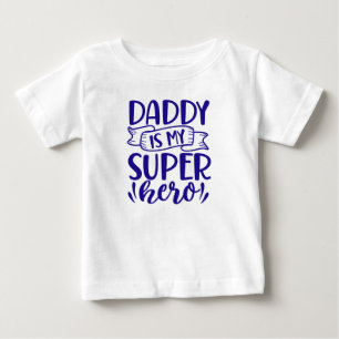 Daddy ist mein Super-Held Niedliches Vatertagsge Baby T-shirt