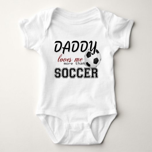 Daddy Lieben mich mehr als Fußball Baby Strampler (Vorderseite)