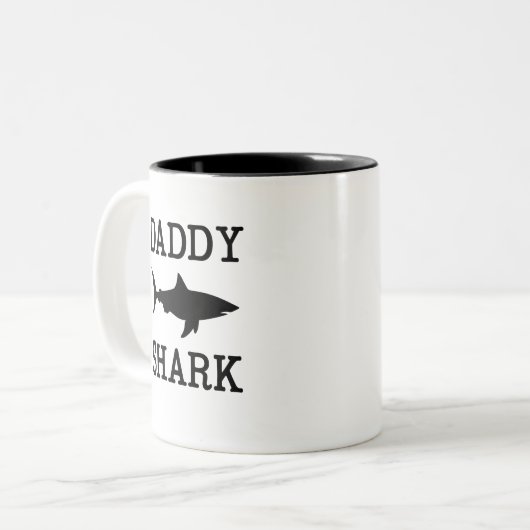 Daddy Shark coffee Tasse komisches Papa-Geschenk (Vorderseite Links)