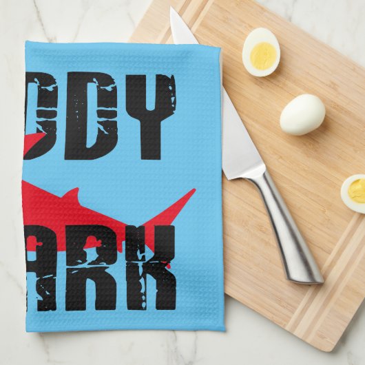 Daddy Shark hat Graphic getragen Geschirrtuch (Viertel Falte)