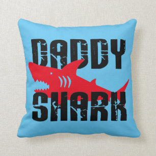 Daddy Shark Worn Graphic Kissen
