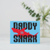 Daddy Shark Worn Graphic Postkarte (Stehend Vorderseite)