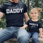 Daddy Son Daughter Name Vater Kind Matching T-Shirt<br><div class="desc">Individuell gestaltbares Design "Papa" mit Kindername für passende Kleidung für Vater und Kind.</div>
