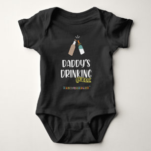 Daddy trinkt Buddy Baby Bodysuit Strampler