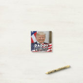 Daddy Trump Post-it Klebezettel (Auf Schreibtisch)