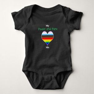 Daddy und Papa Regenbogen Herz Baby Bodysuit Strampler